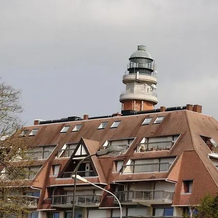 Avec Parking Prive Au Coeur Du Triangle D'or - Paris-plage Le Touquet