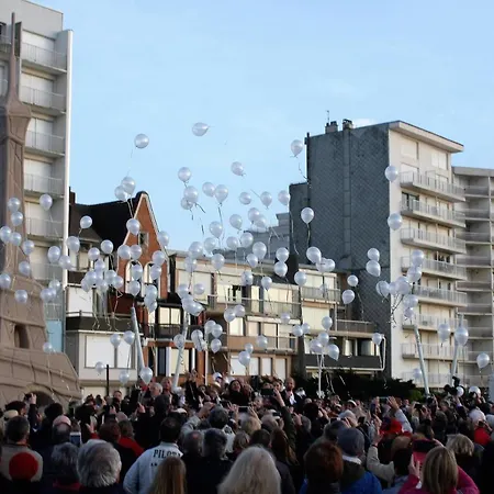 Avec Parking Prive Au Coeur Du Triangle D'or - Paris-plage Le Touquet